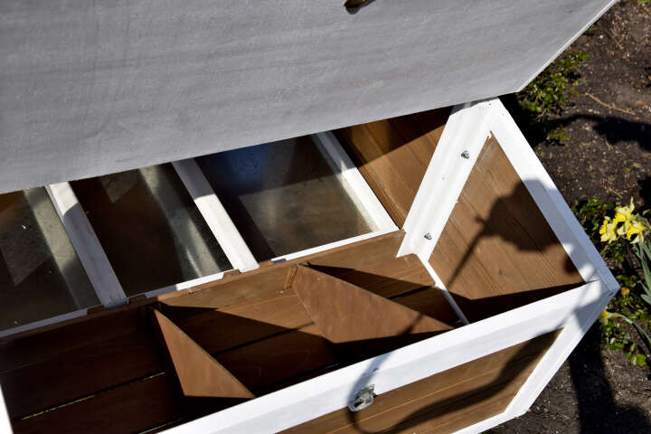 dobar Hühnerstall mit Außengehege und Legebox